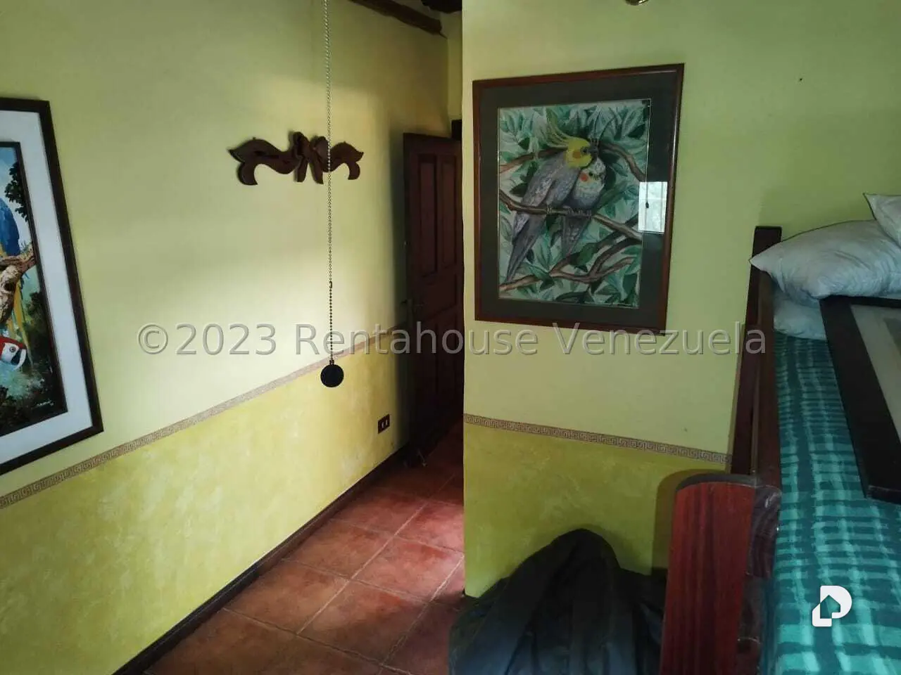 Casa en Oripoto, Caracas – 21