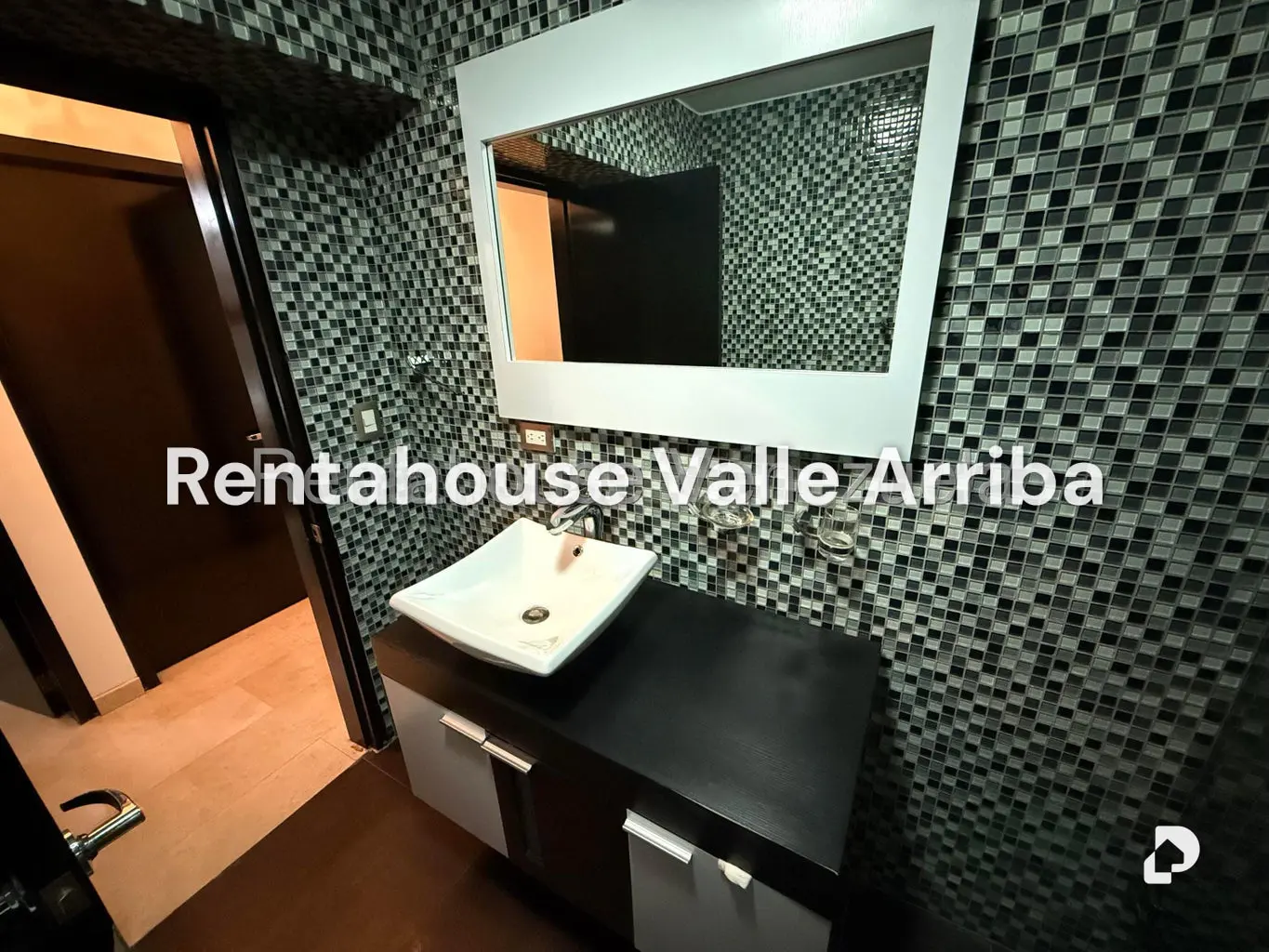 Apartamento en Santa Fe Norte, Caracas – 22