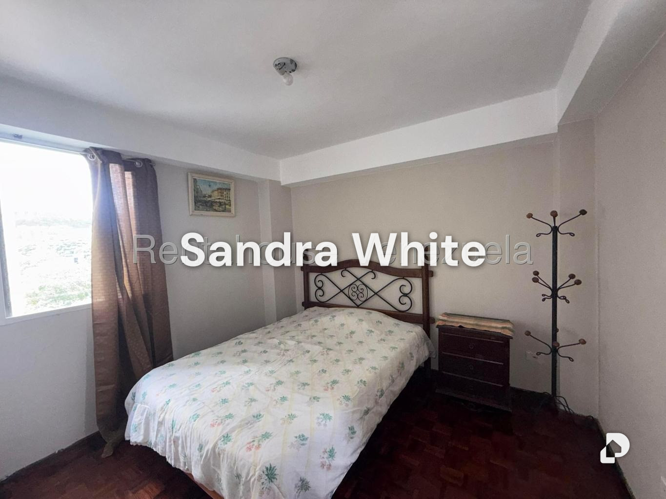 Apartamento en Santa Rosa de Lima 27-5633, Caracas – 16