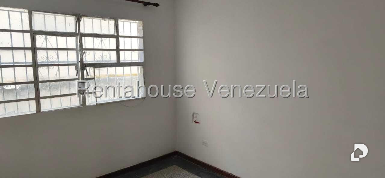 Apartamento en Los Palos Grandes, Caracas – 8