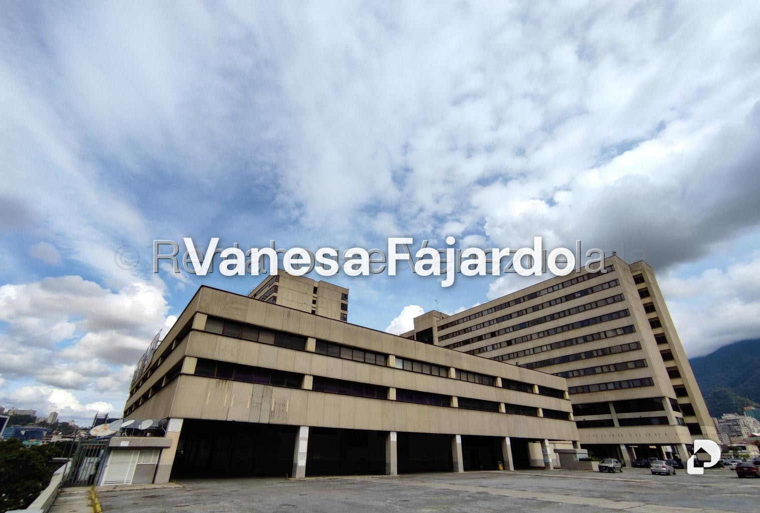 Oficina en Chuao, Caracas – 1