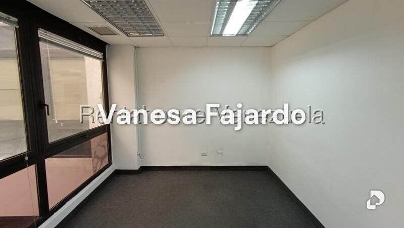 Oficina en Chuao, Caracas – 22