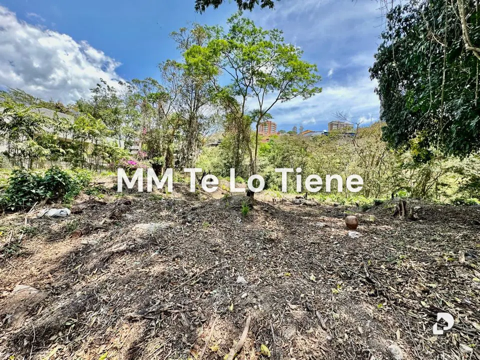 Terreno en Cerro Verde, Caracas – 7
