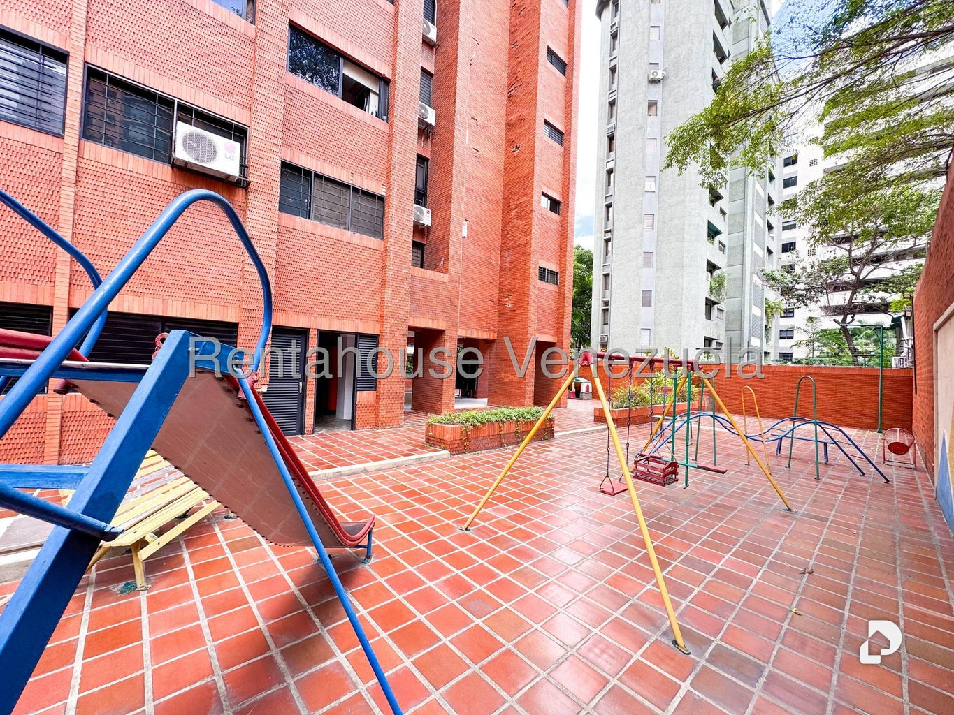 Apartamento en El Rosal, Caracas – 3