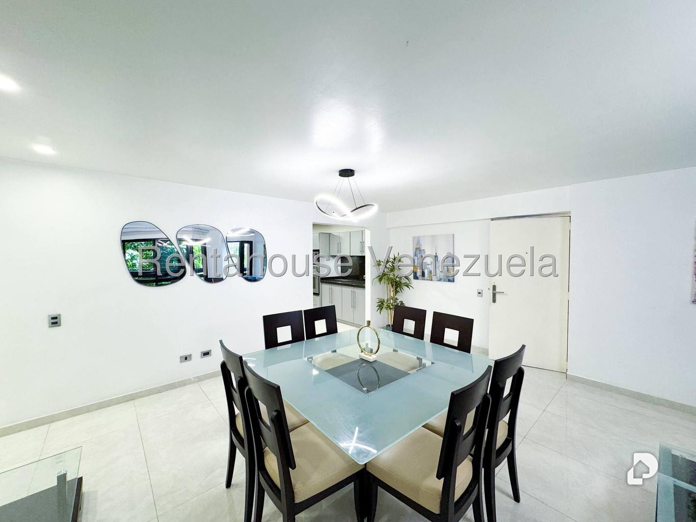 Apartamento en El Rosal, Caracas – 13