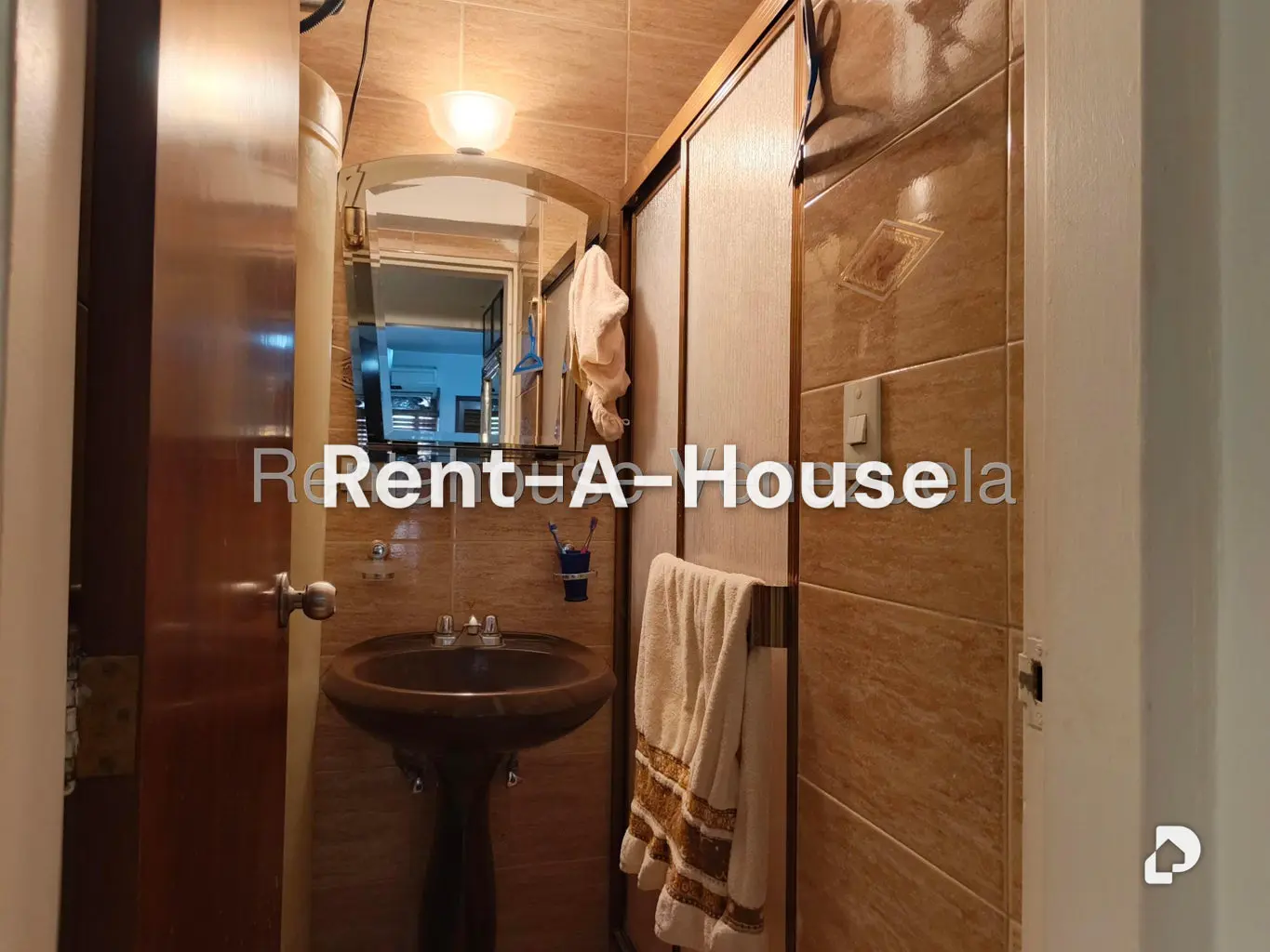 Apartamento en El Rosal, Caracas – 22