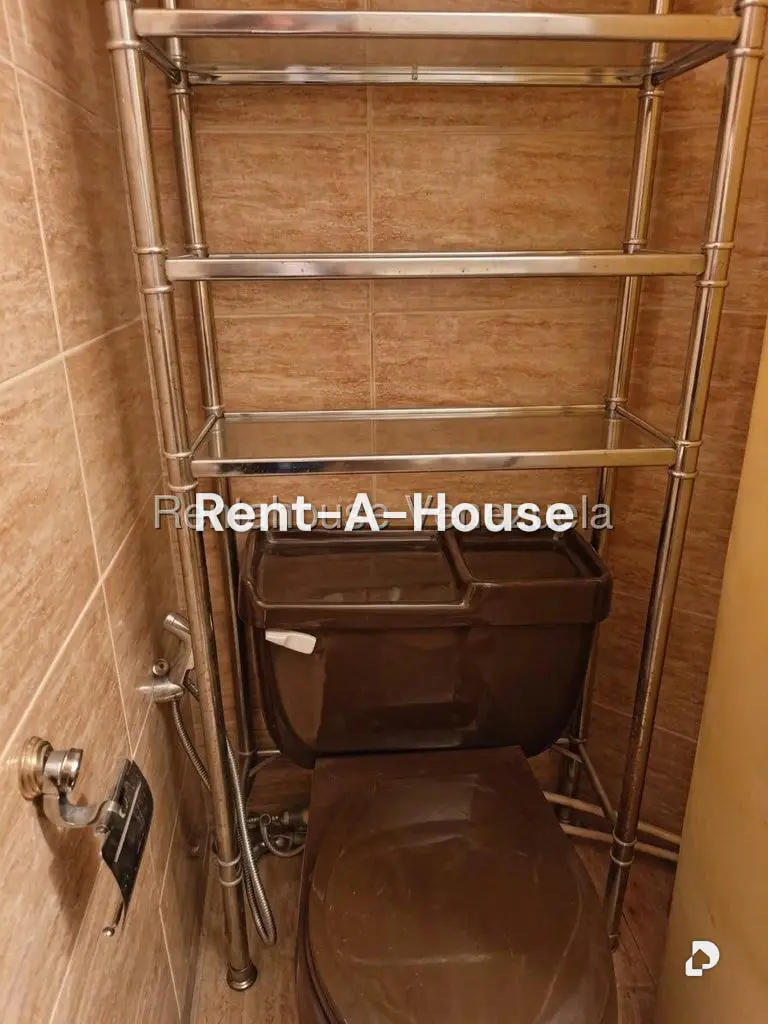Apartamento en El Rosal, Caracas – 23