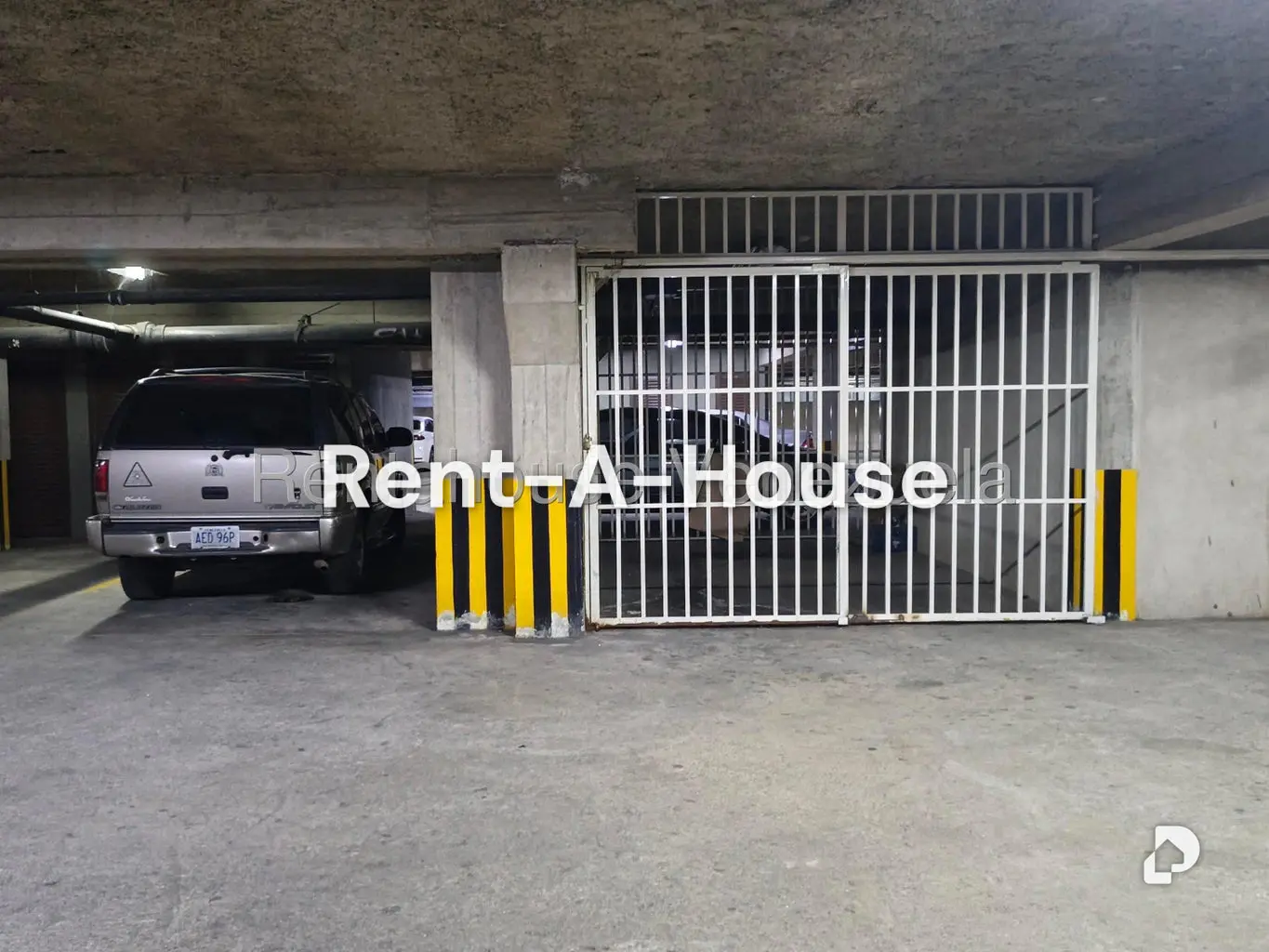 Apartamento en El Rosal, Caracas – 27