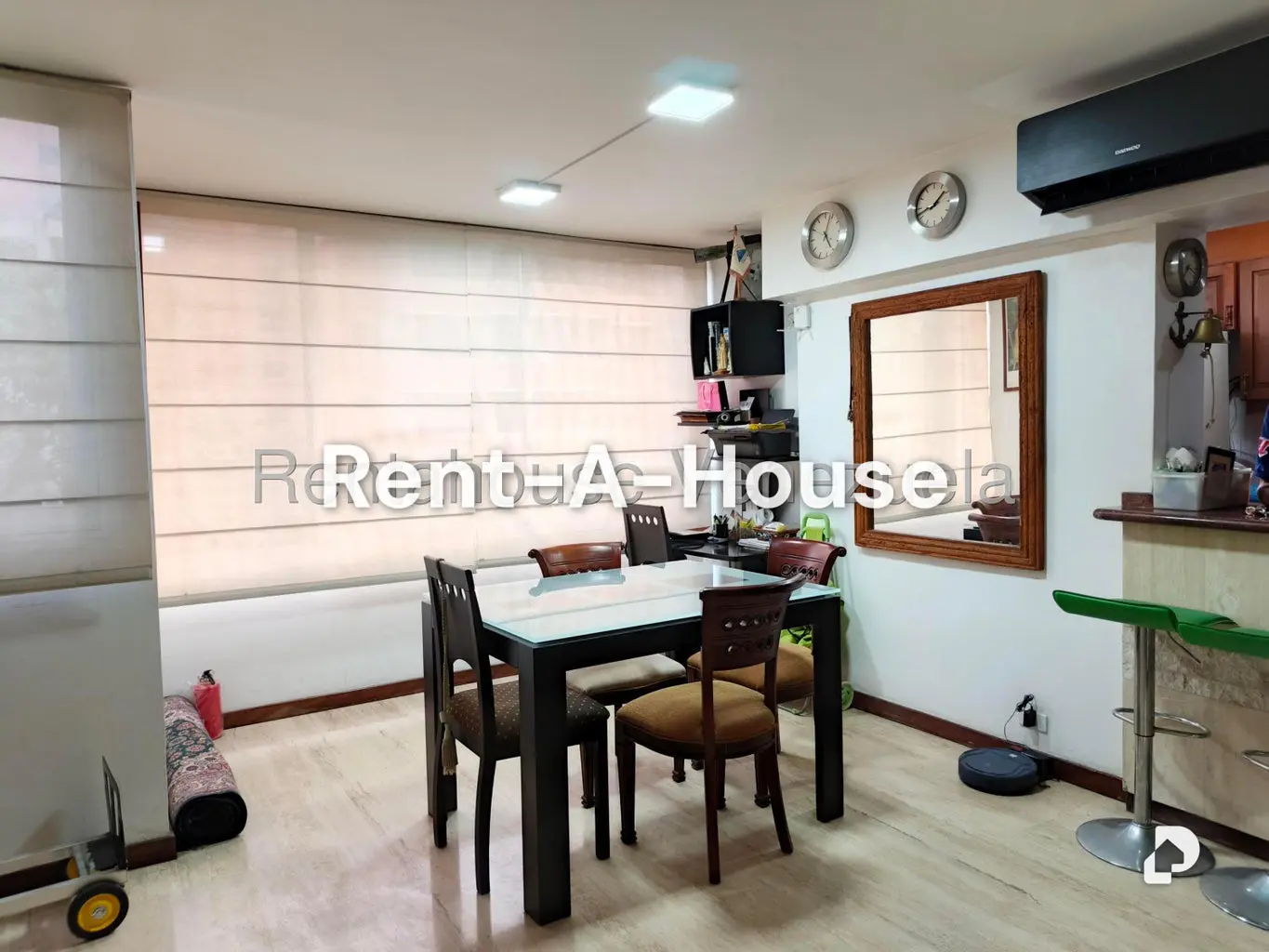 Apartamento en El Rosal, Caracas – 12