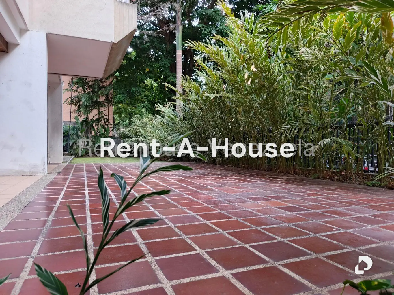 Apartamento en El Rosal, Caracas – 30