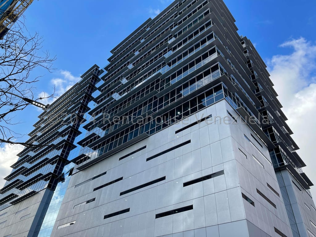 Local comercial en Las Mercedes, Caracas - 1