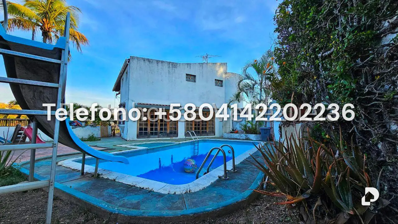 Casa en Los Campitos, Caracas – 14