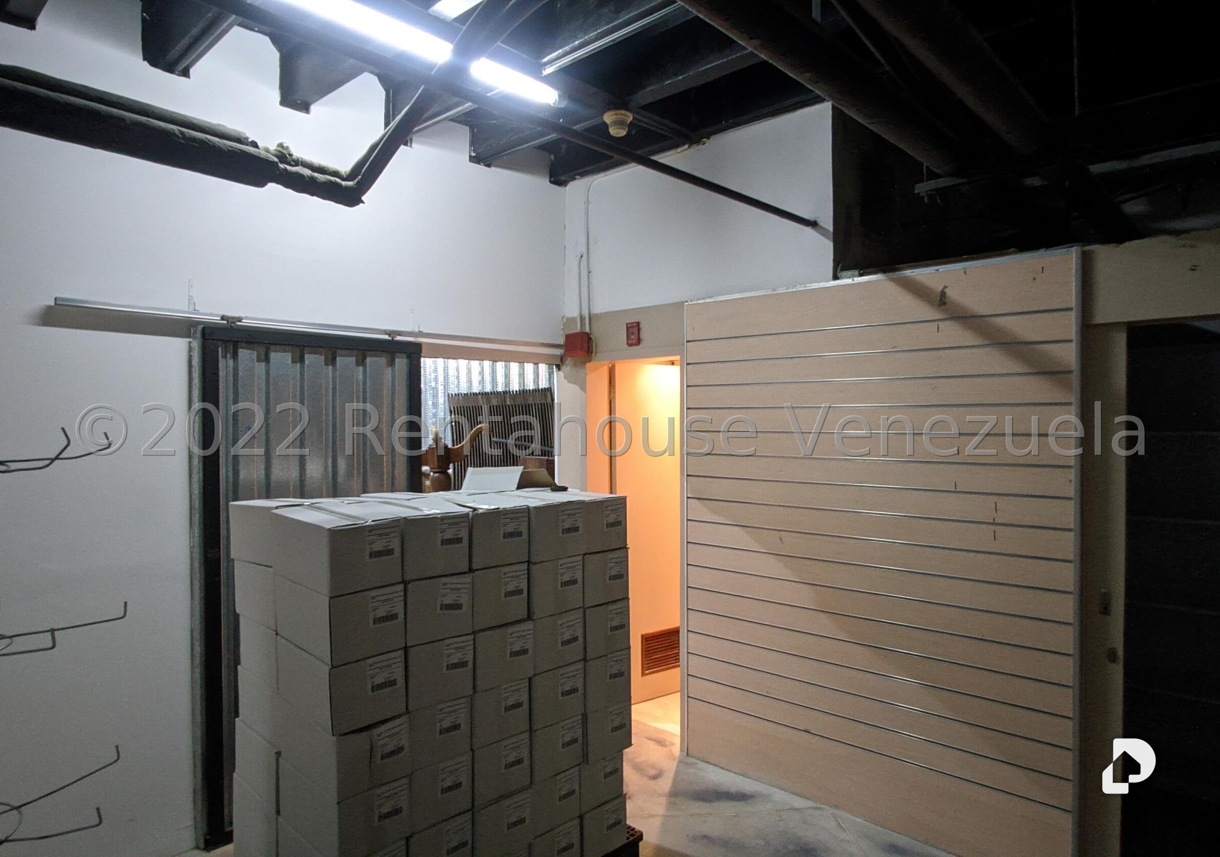 Local comercial en El Cafetal, Caracas – 7