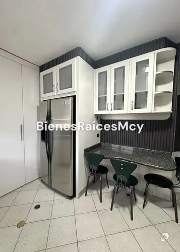 Apartamento en La Arboleda, Maracay – 4