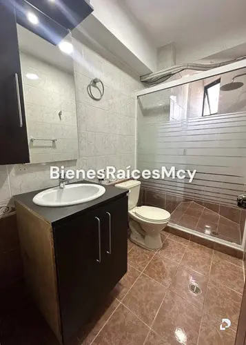 Apartamento en La Arboleda, Maracay – 11