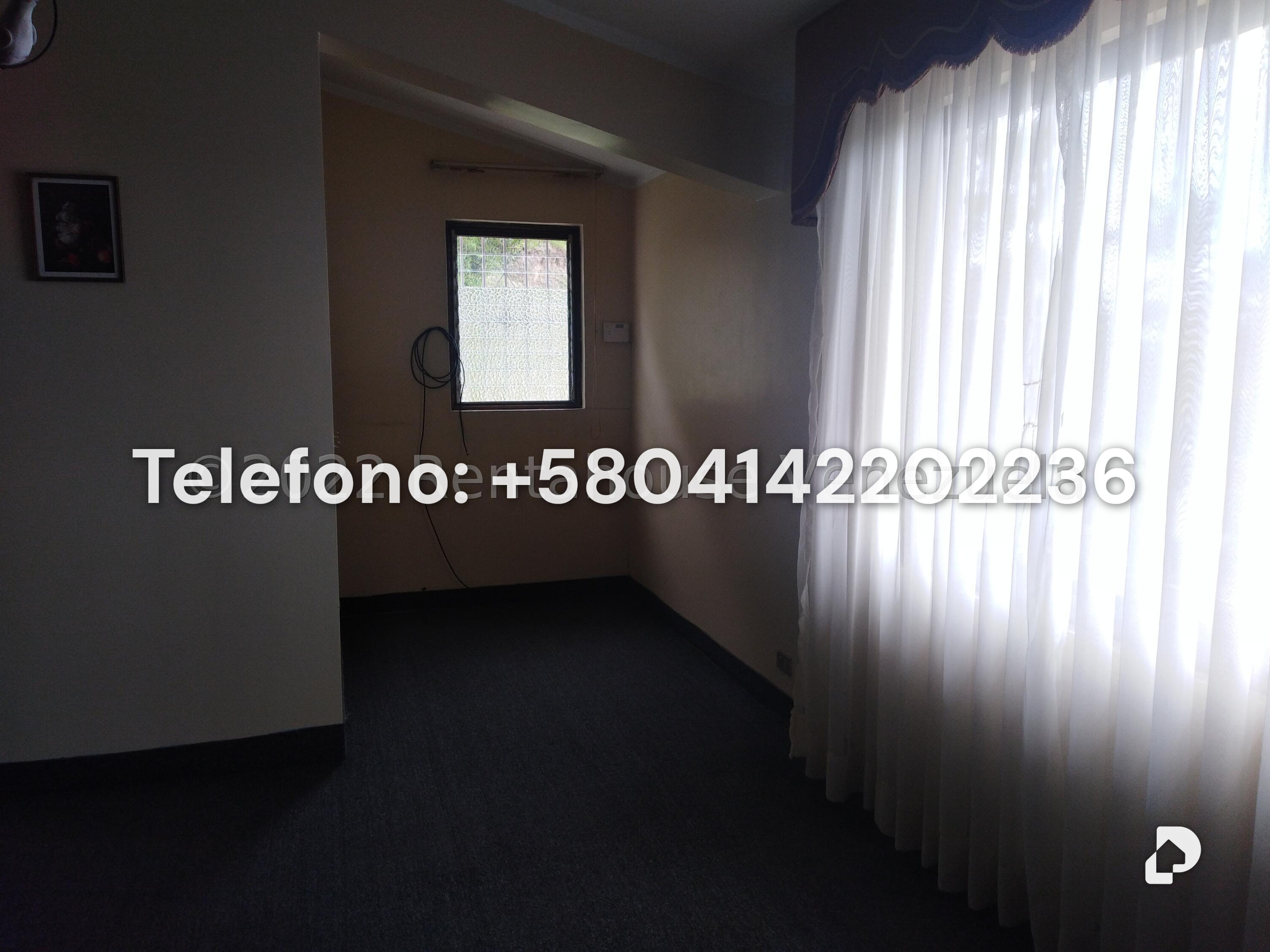 Casa en Oripoto, Caracas – 16