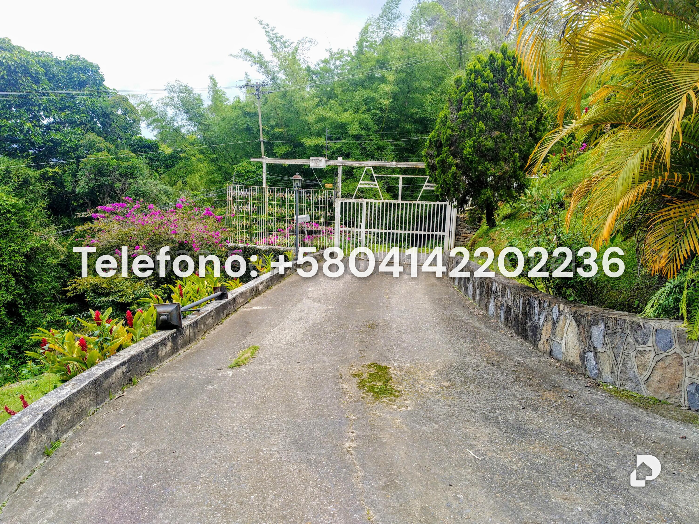 Casa en Oripoto, Caracas – 40