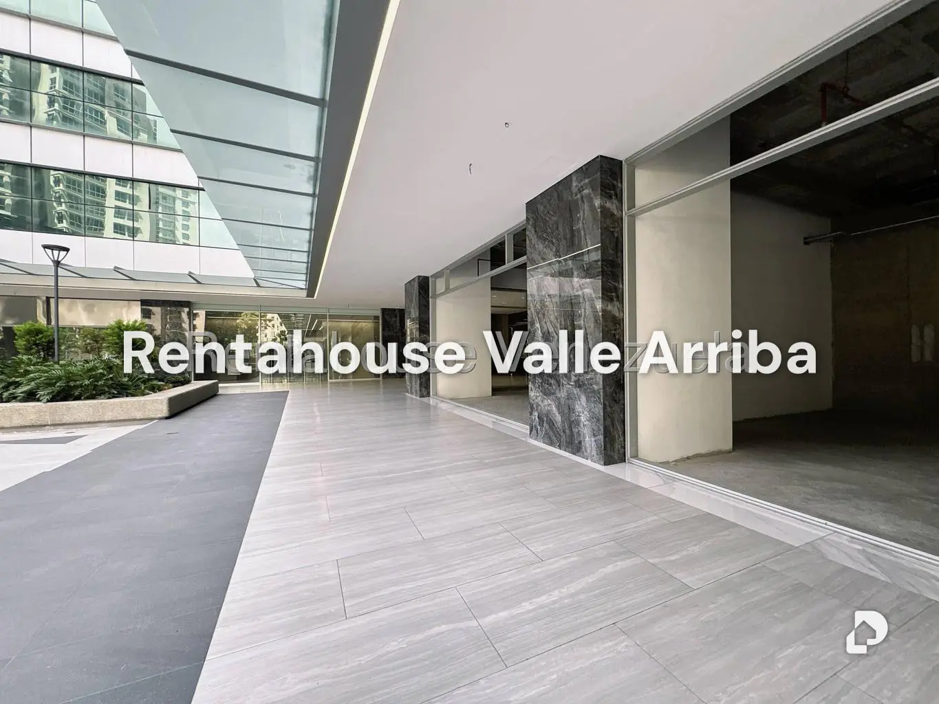 Local comercial en Campo Alegre, Caracas – 8