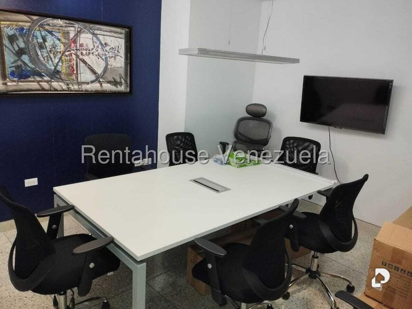 Office in Boleíta, Caracas – 9