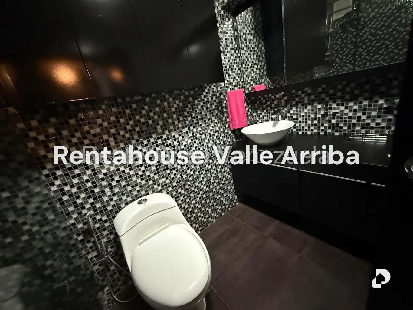 Apartamento en Santa Fe Norte, Caracas – 28