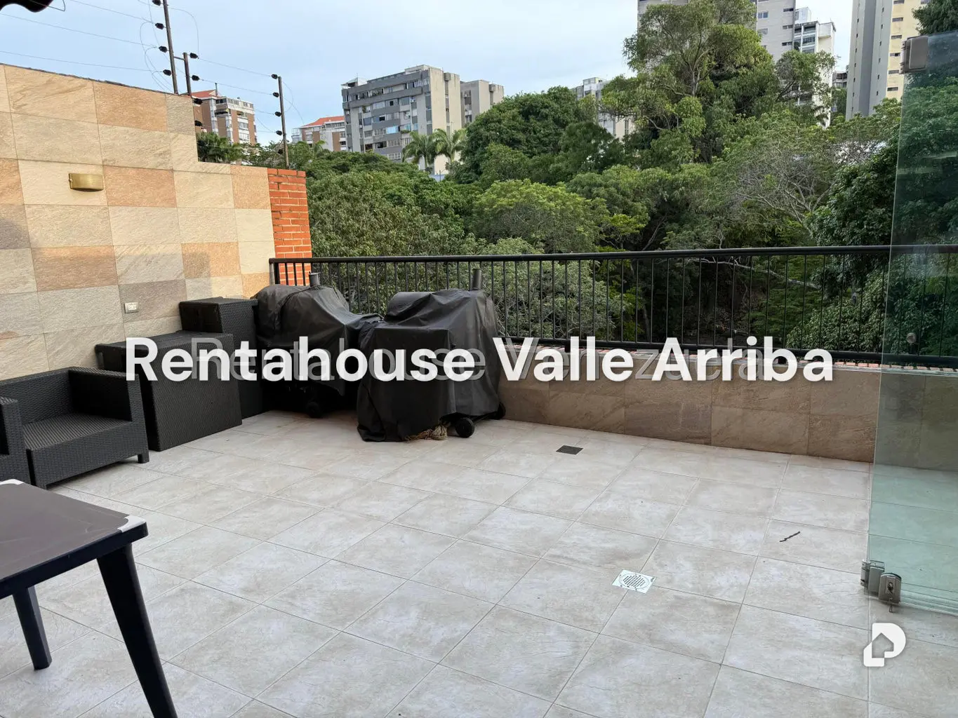 Apartamento en Santa Fe Norte, Caracas – 15