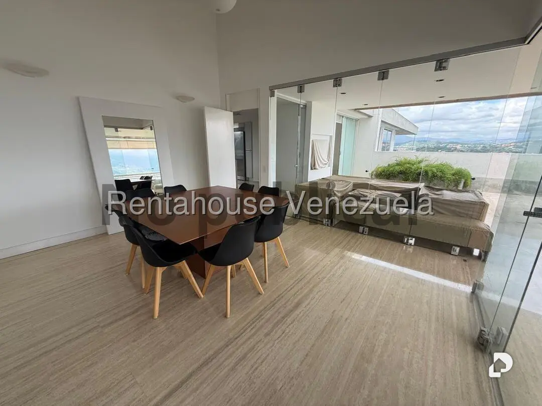 Apartamento en Lomas del Mirador, Caracas – 13
