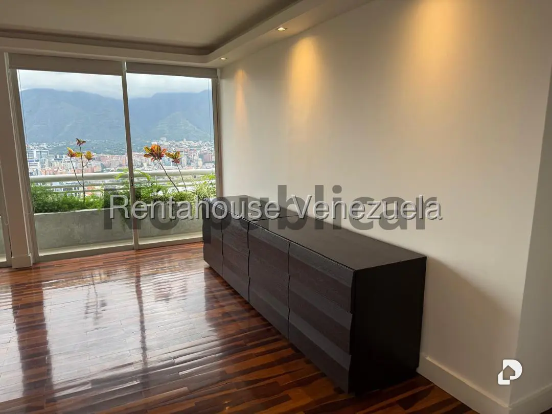 Apartamento en Lomas del Mirador, Caracas – 29
