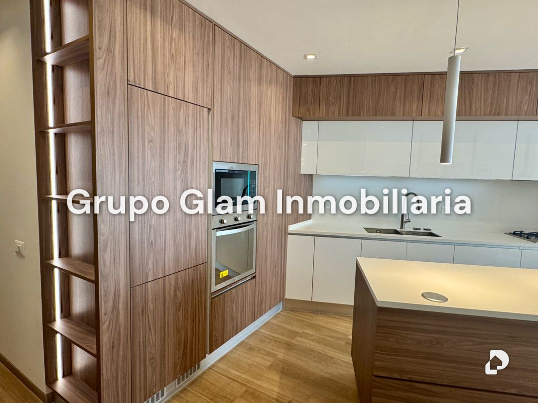 Apartamento en Las Mercedes, Caracas – 3