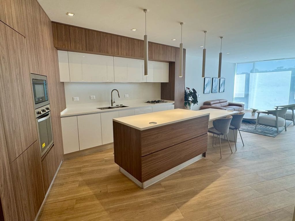 Apartamento en Las Mercedes, Caracas - 1