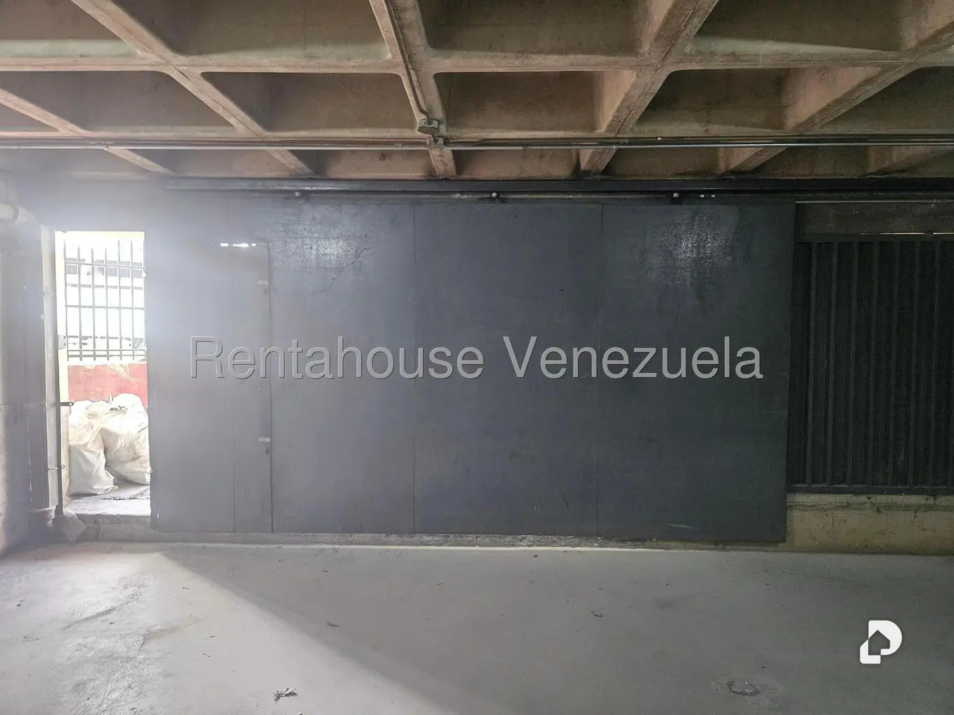 Local comercial en La Yaguara, Caracas – 6
