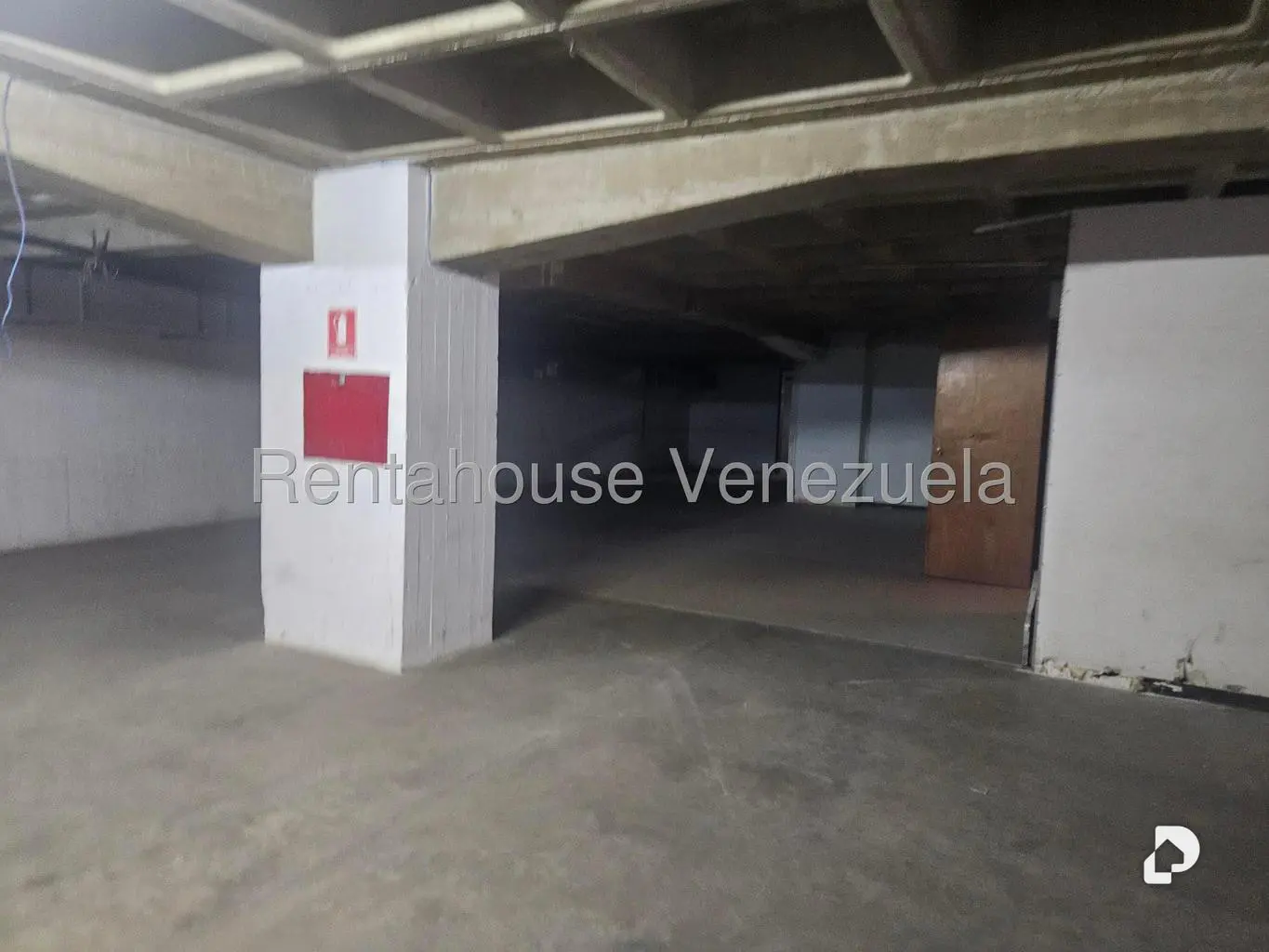 Local comercial en La Yaguara, Caracas – 10