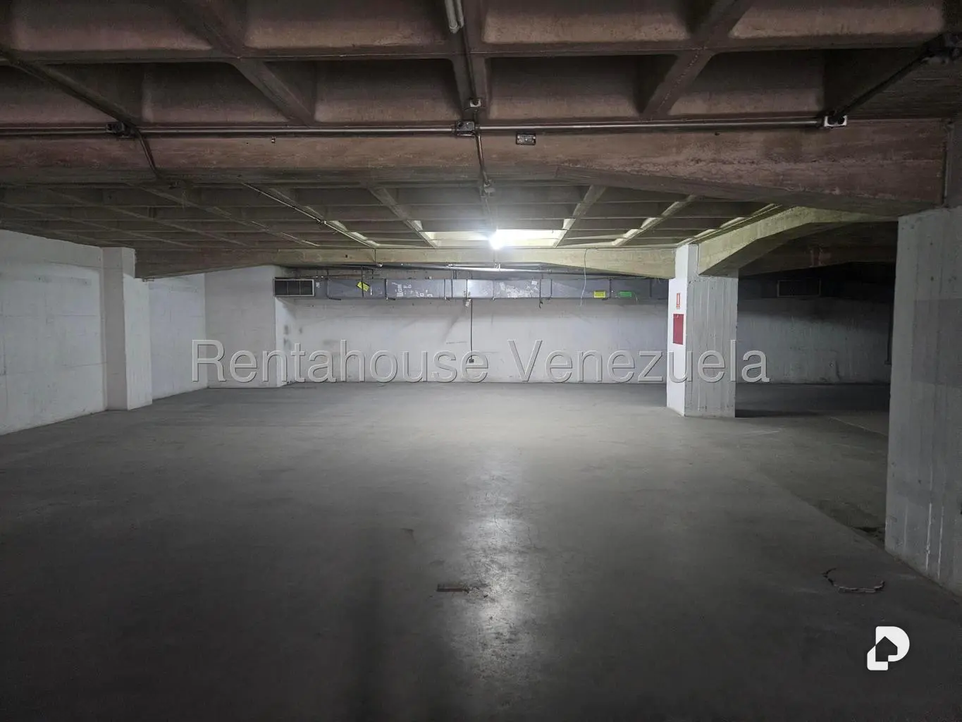 Local comercial en La Yaguara, Caracas – 9