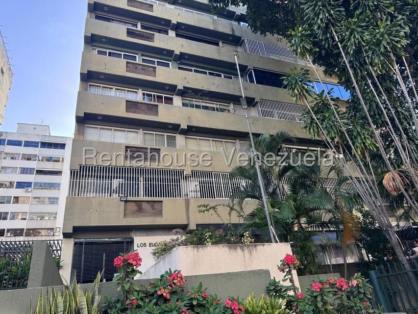 Apartamento en Los Palos Grandes, Caracas - 1