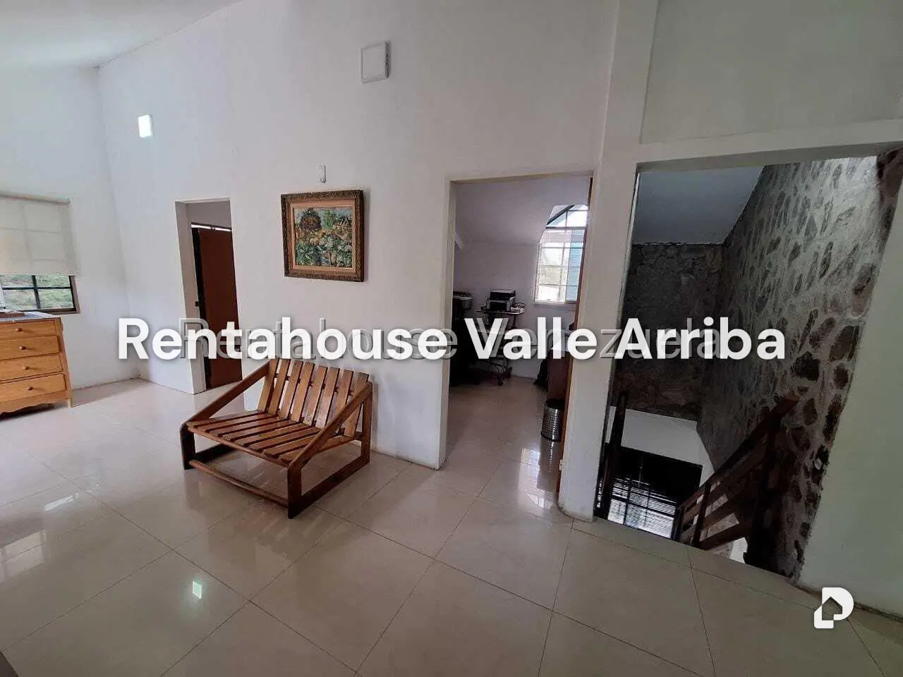 Casa en Colinas de Caicaguana, Caracas – 22