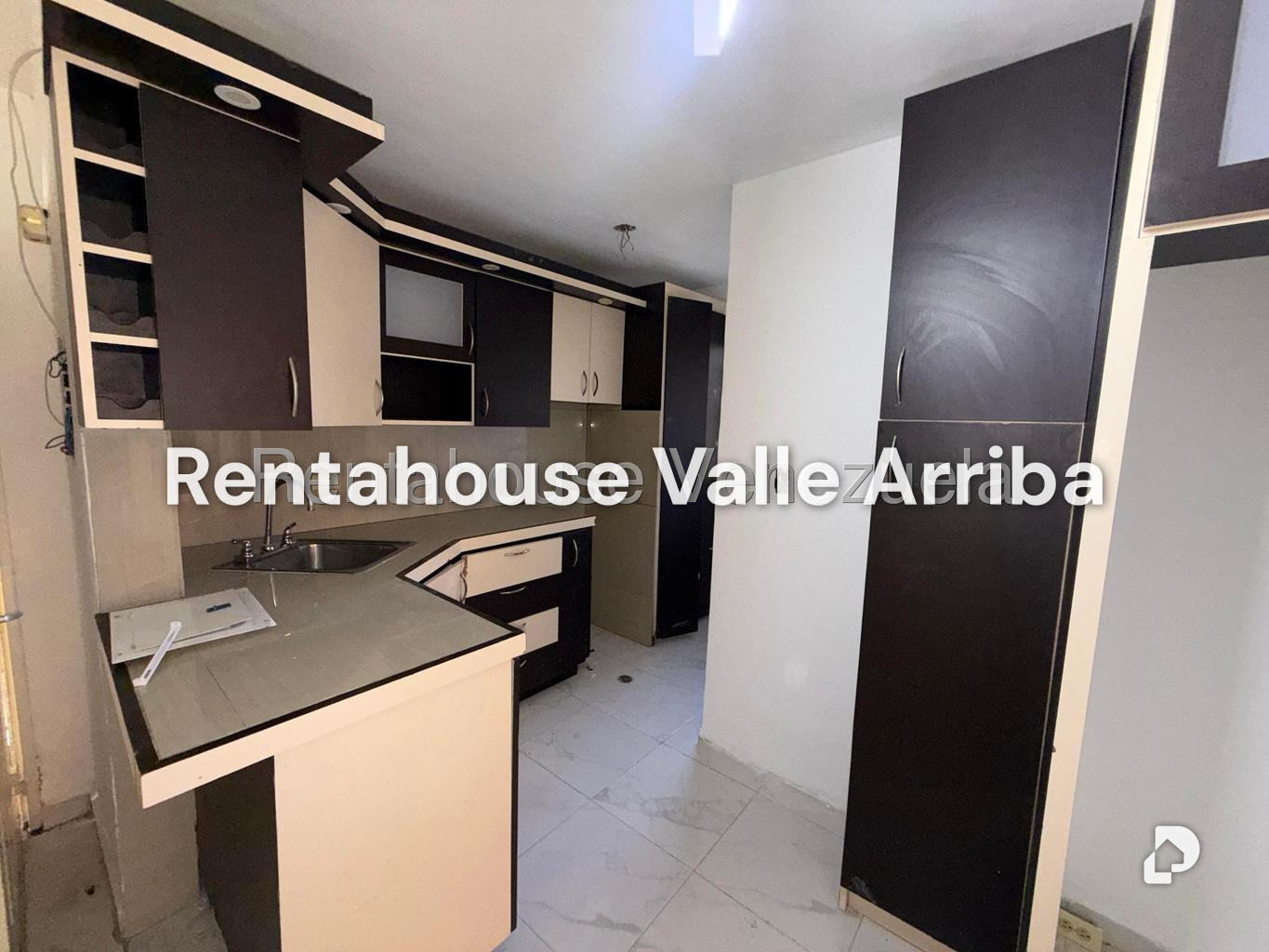 Apartamento en Canaima Tres, Guatire – 2