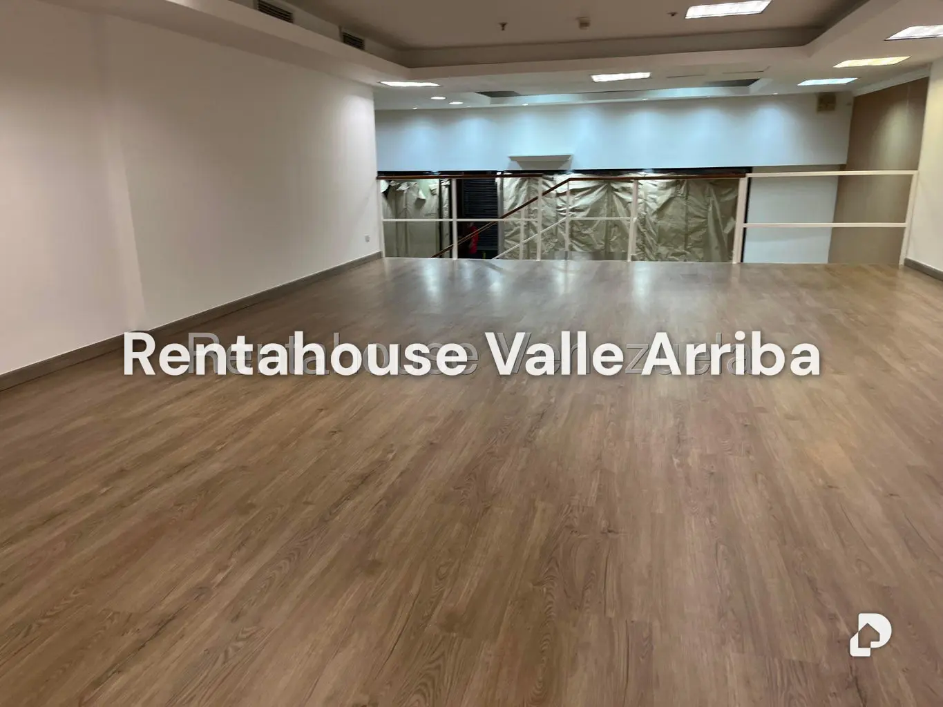 Local comercial en La Castellana, Caracas – 9