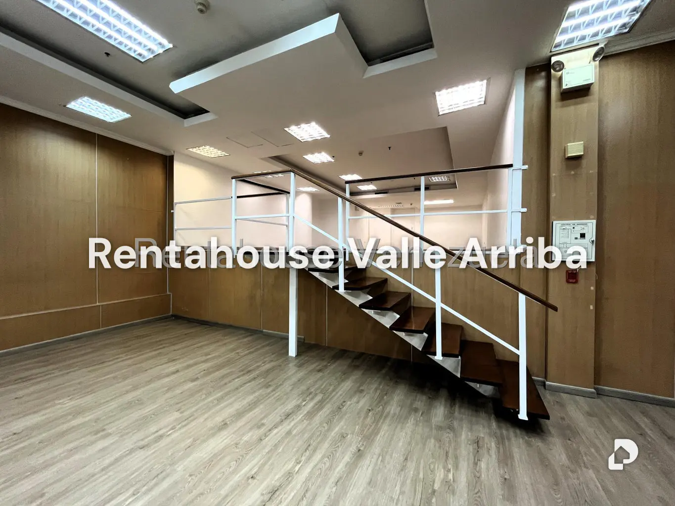 Local comercial en La Castellana, Caracas – 8