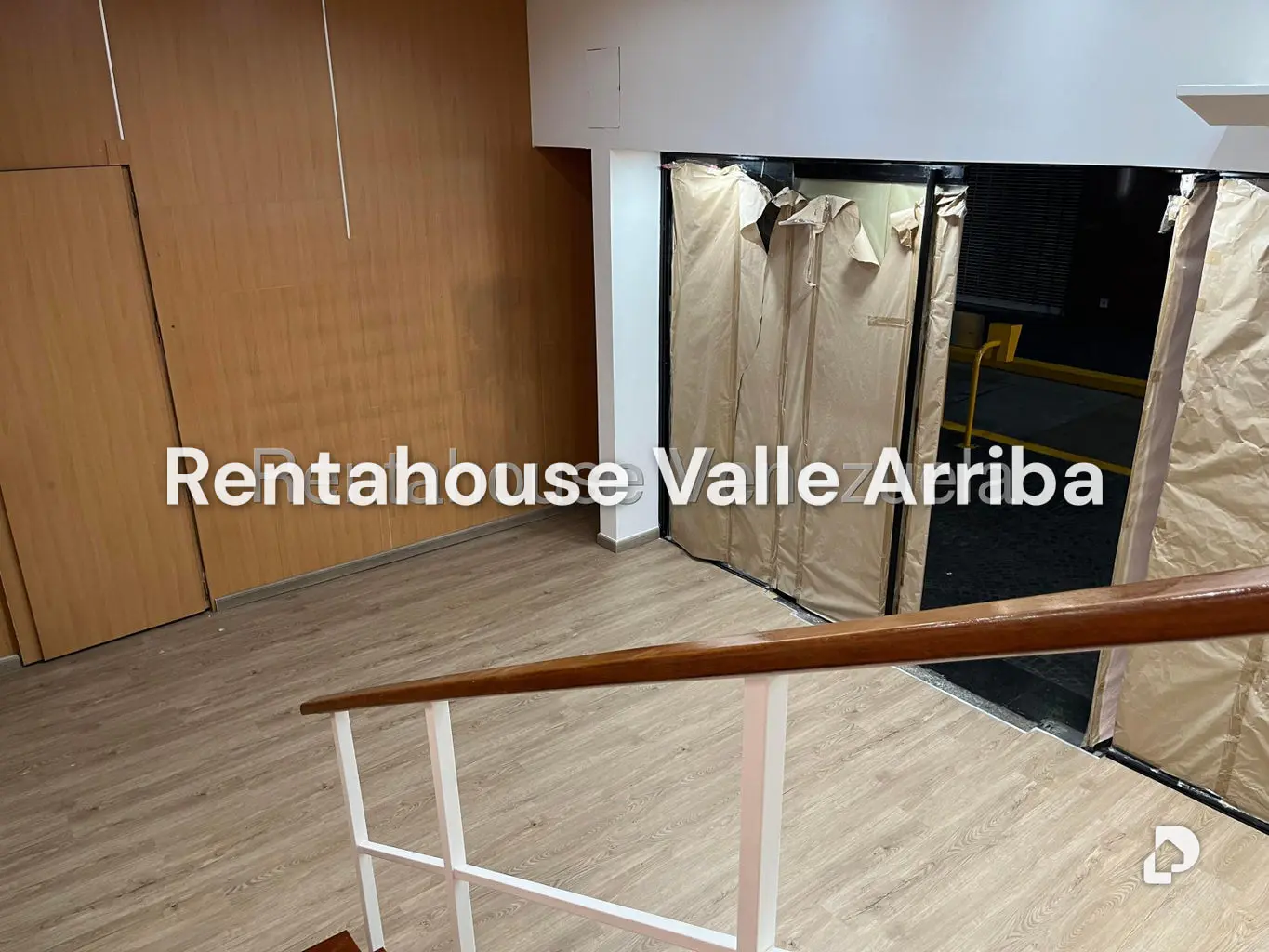 Local comercial en La Castellana, Caracas – 12