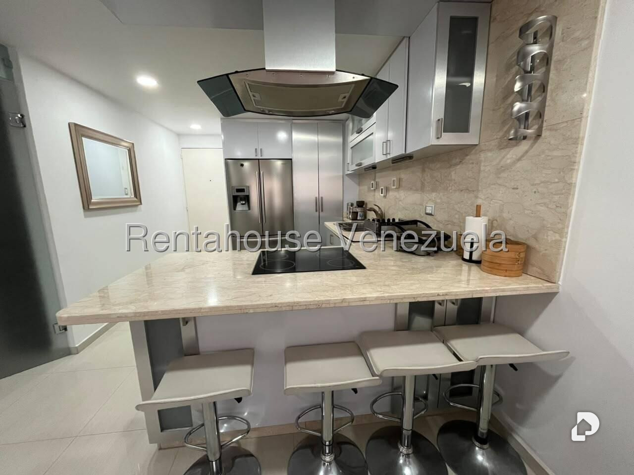 Apartamento en Los Naranjos Humboldt, Caracas – 4