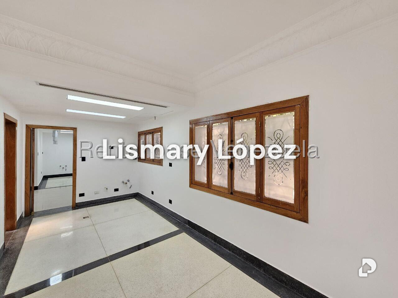 Local comercial en San Bernardino, Caracas – 23