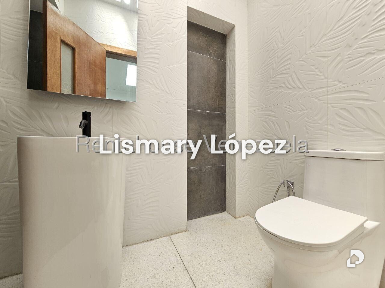 Local comercial en San Bernardino, Caracas – 29