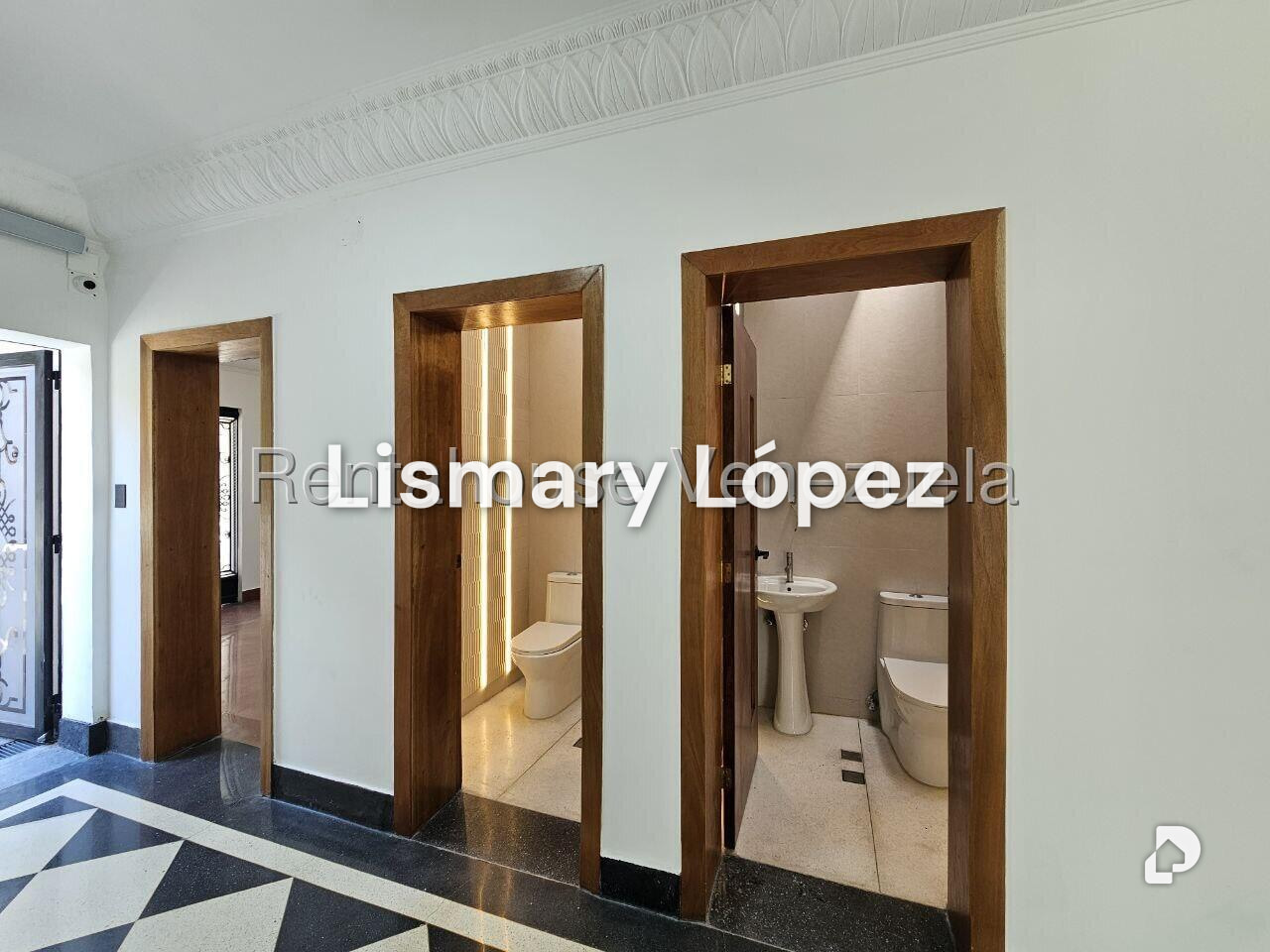 Local comercial en San Bernardino, Caracas – 25