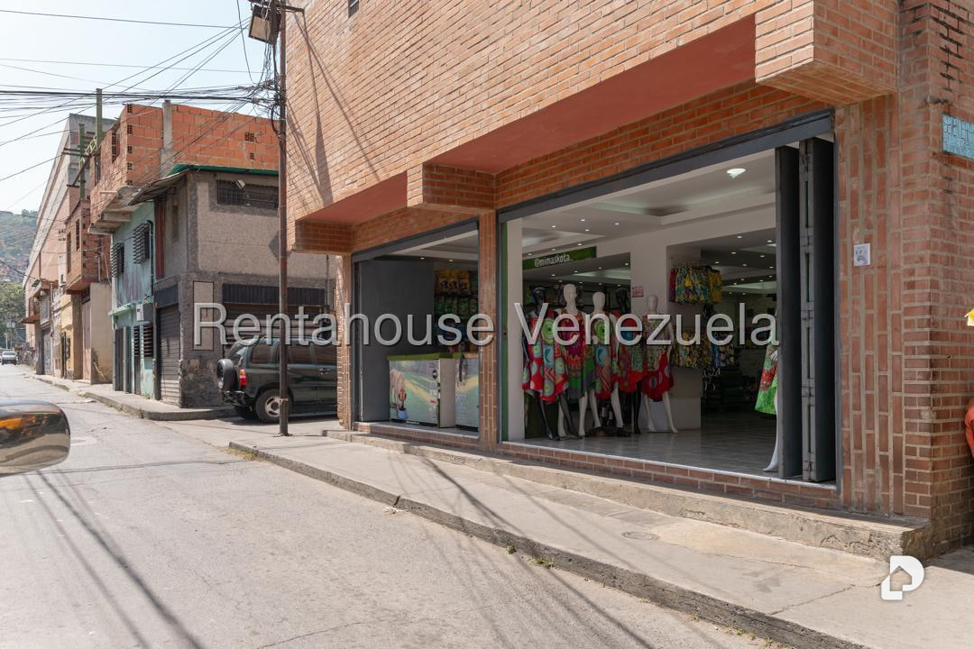 Local comercial en Parroquia Santa Rosalía, Caracas – 3