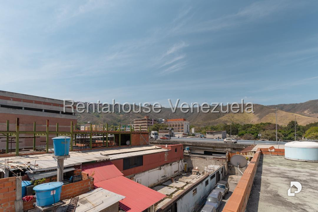 Local comercial en Parroquia Santa Rosalía, Caracas – 7