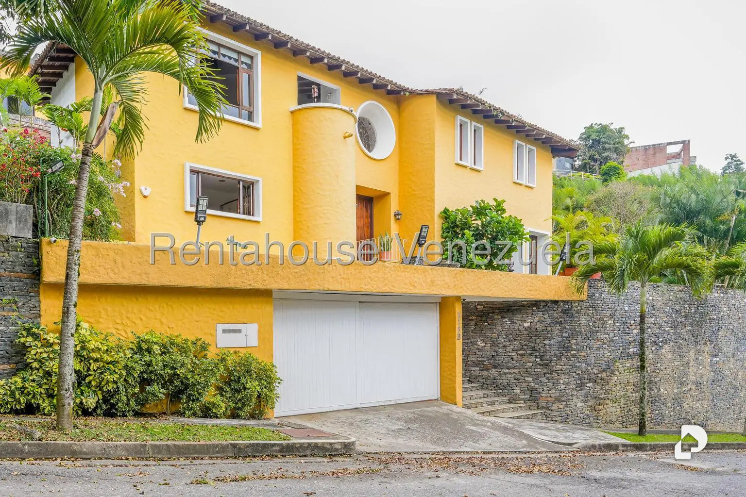 Casa en Oripoto, Caracas – 1