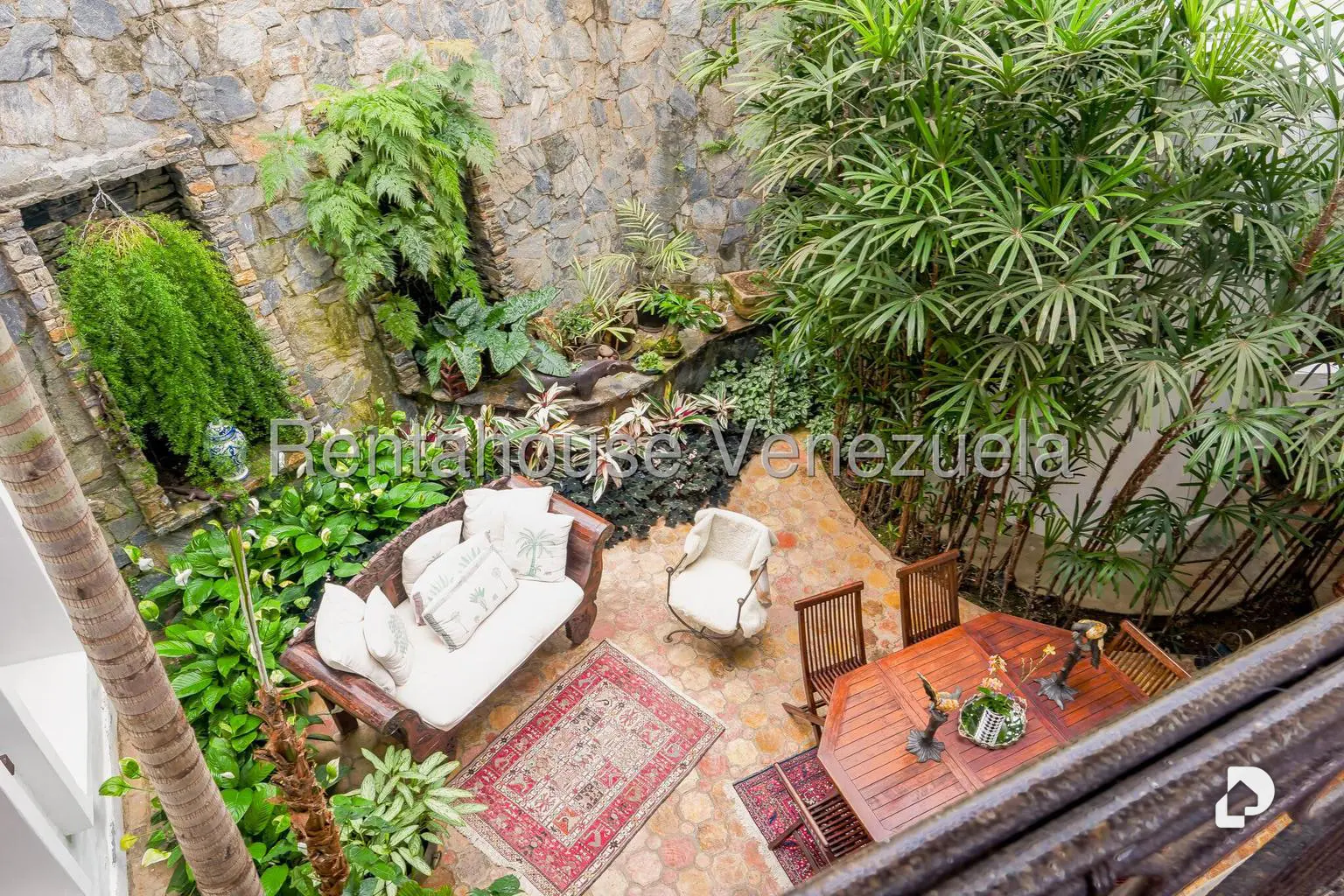 Casa en Oripoto, Caracas – 27