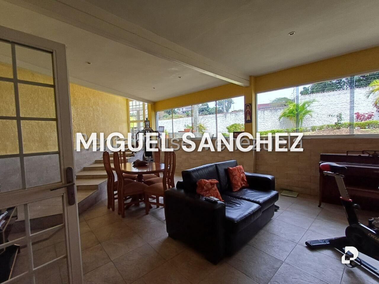 Casa en Prados Del Este, Caracas – 10