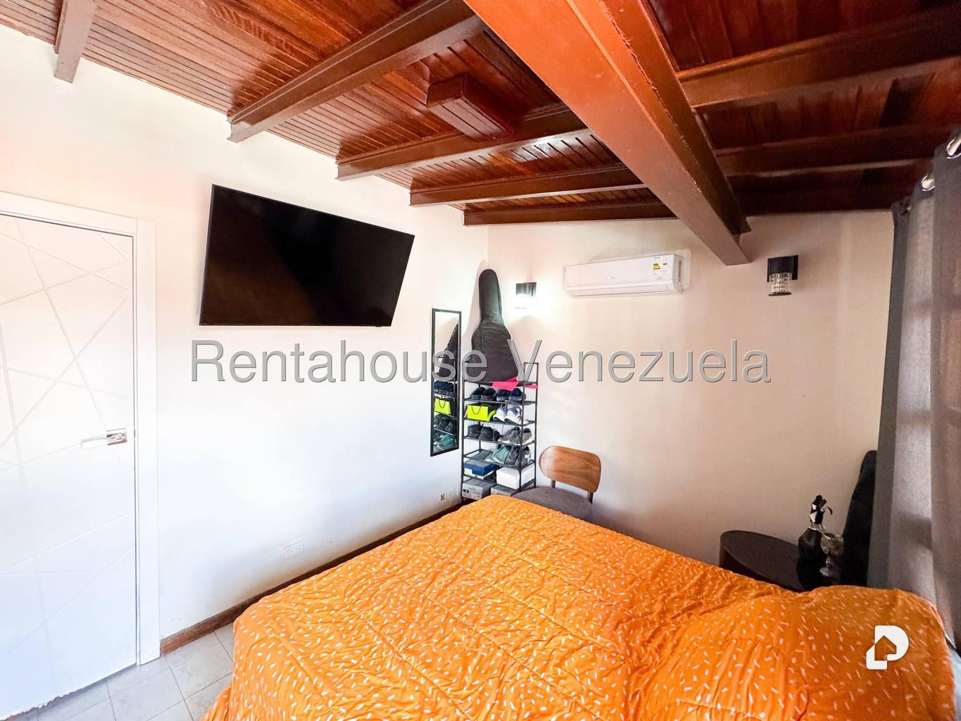 Casa en Alto Prado, Caracas – 47
