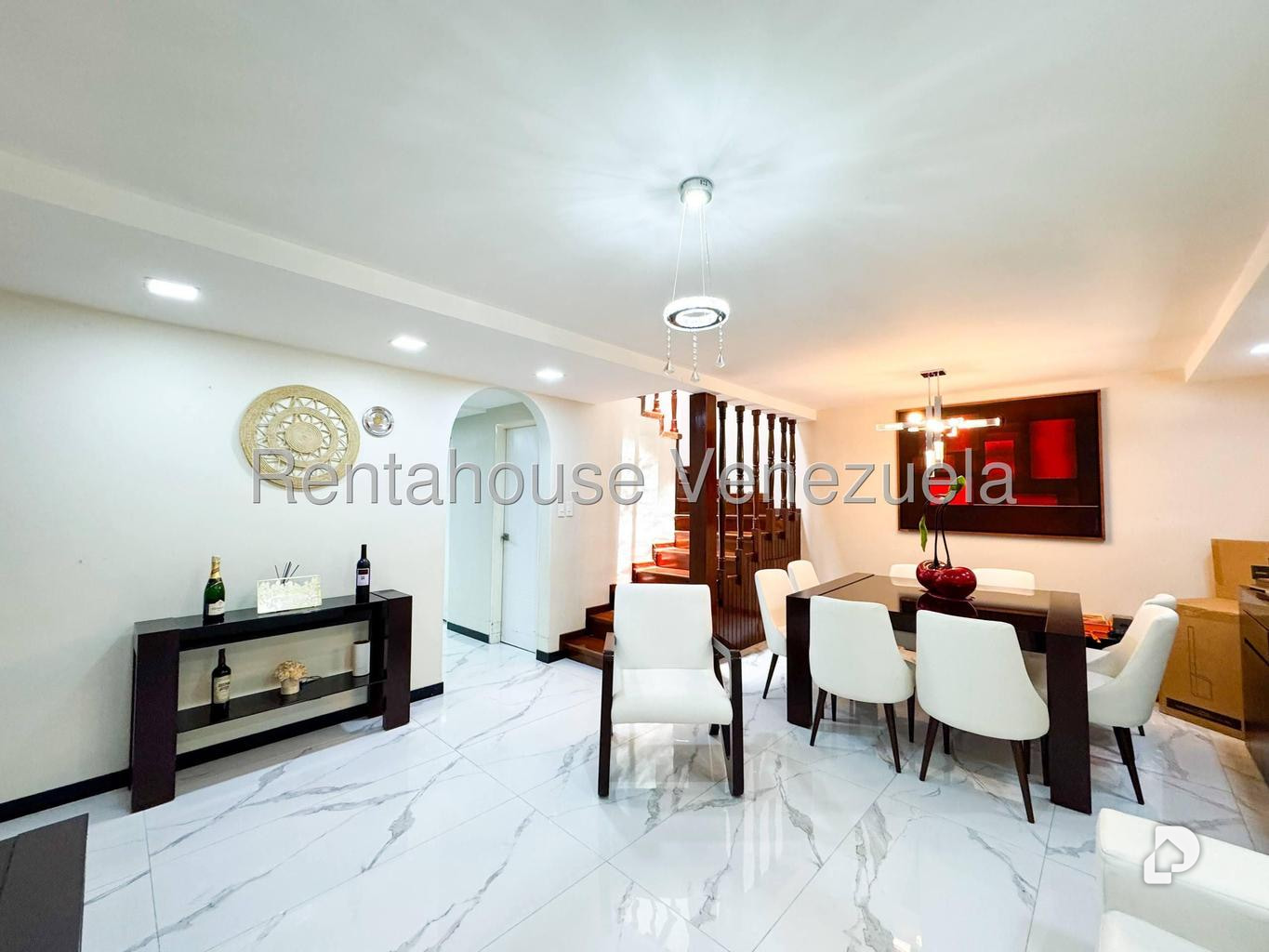 Casa en Alto Prado, Caracas – 2