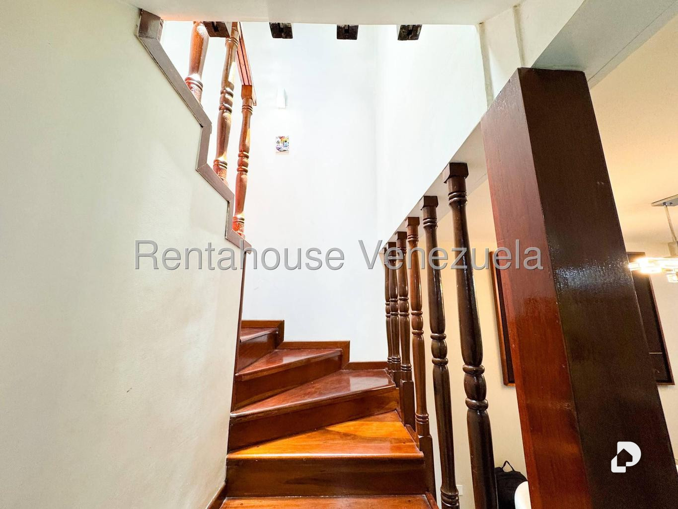 Casa en Alto Prado, Caracas – 20